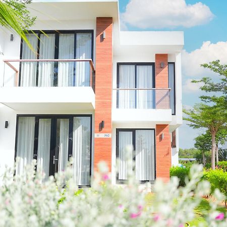 Biet Thu Mat Tien Bien Saint Simeon Resort Vung Tau Exteriör bild