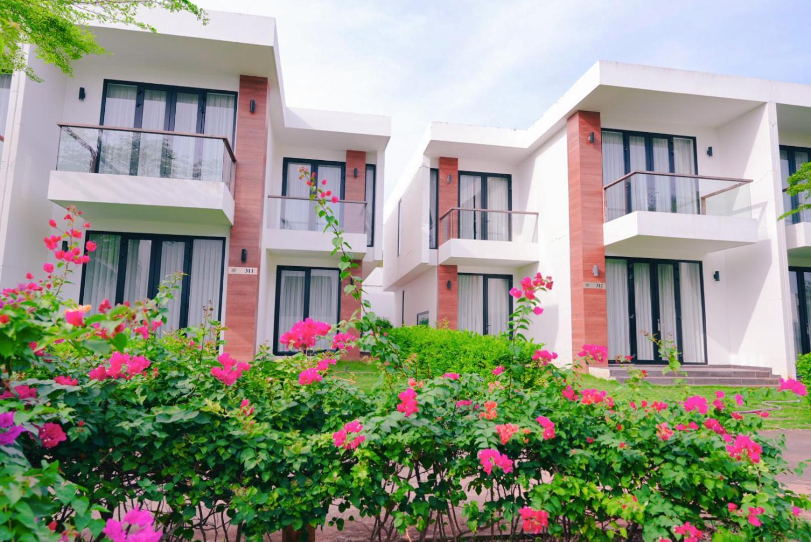 Biet Thu Mat Tien Bien Saint Simeon Resort Vung Tau Exteriör bild